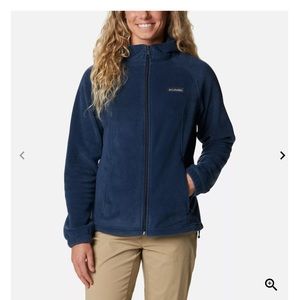 Women’s Columbia fleece full zip hoodie, size small, navy blue
